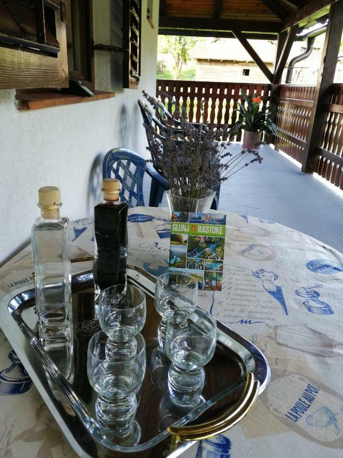 Kuca Za Odmor Luna Villa Slunj Dış mekan fotoğraf